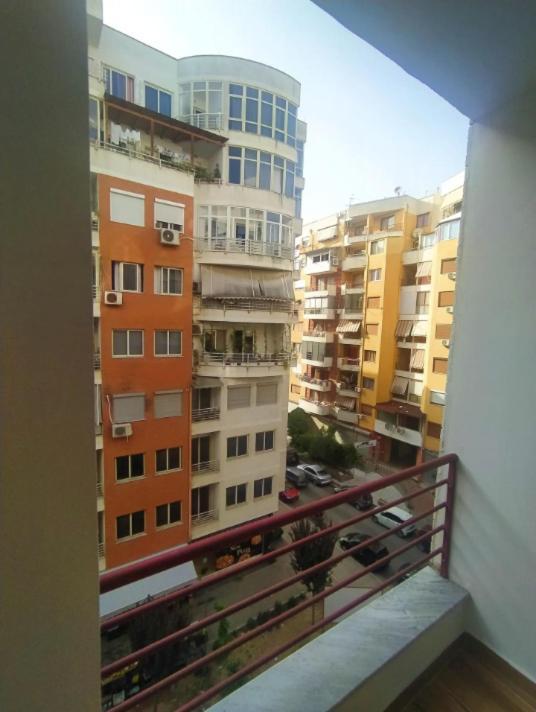 #1 Modern 1Br With Balcony In Up-And-Coming Hip Area Leilighet Tiranë Eksteriør bilde